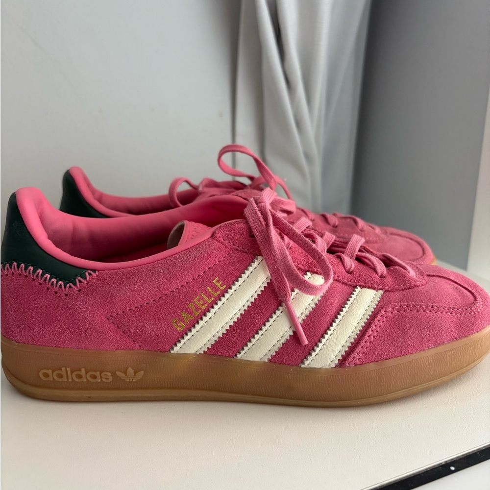 Adidas Gazelle Women's Sneakers in Pink and White